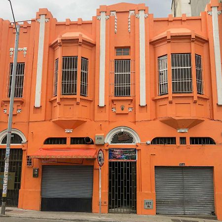 Jep Hostel Medellin Luaran gambar