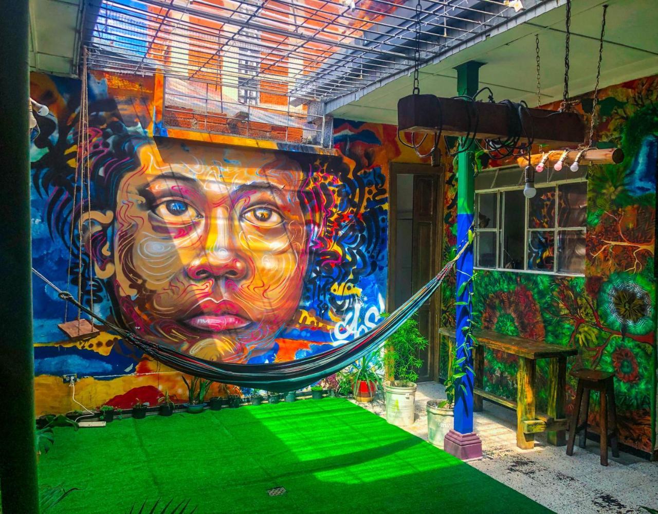 Jep Hostel Medellin Luaran gambar